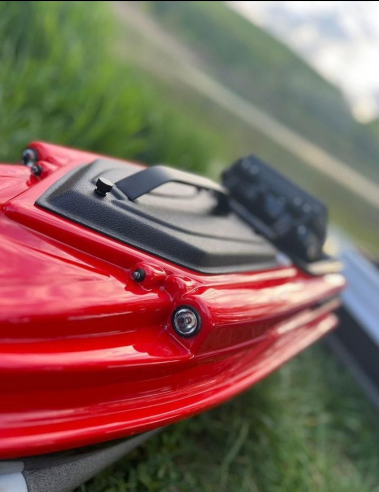 ������������ ����� �������������� ��������� piXel Boat Carrier ��� ��������������� ������